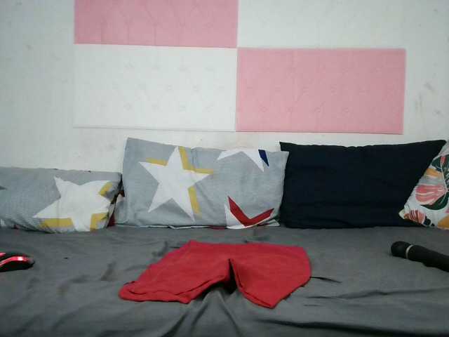 BIGTITTISXX live cam on BongaCams