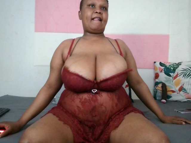 BIGTITTISXX