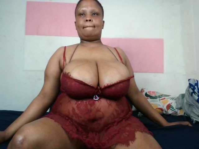 BIGTITTISXX