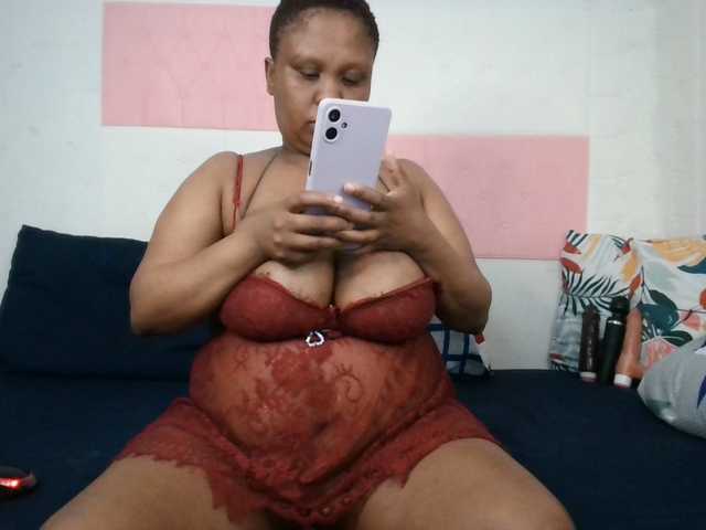 BIGTITTISXX