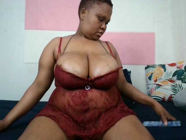BIGTITTISXX