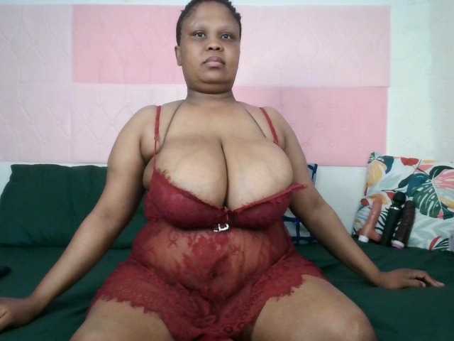 BIGTITTISXX