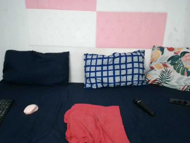 BIGTITTISXX live cam on BongaCams