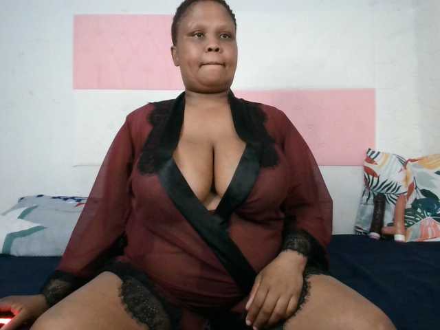 BIGTITTISXX