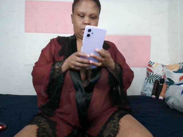 BIGTITTISXX