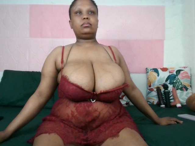 BIGTITTISXX