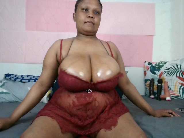BIGTITTISXX