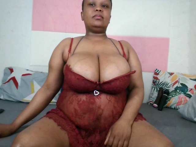 BIGTITTISXX