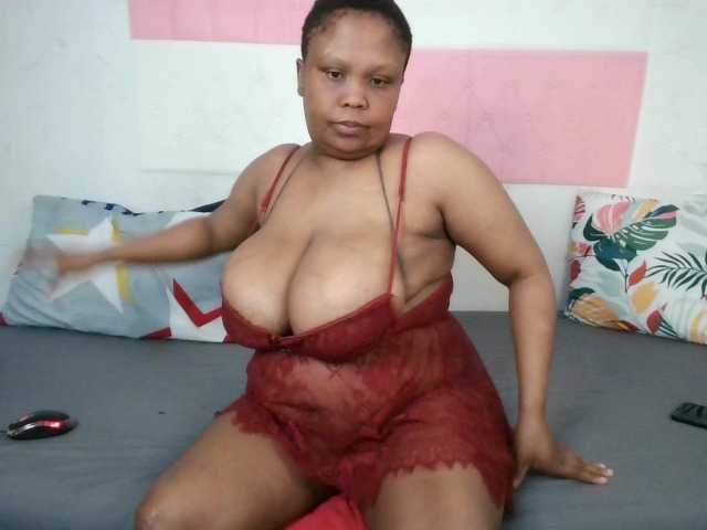 BIGTITTISXX