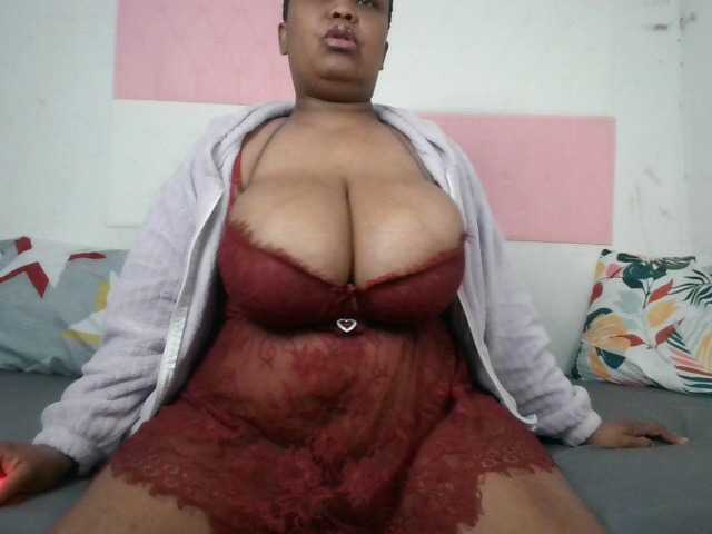 BIGTITTISXX