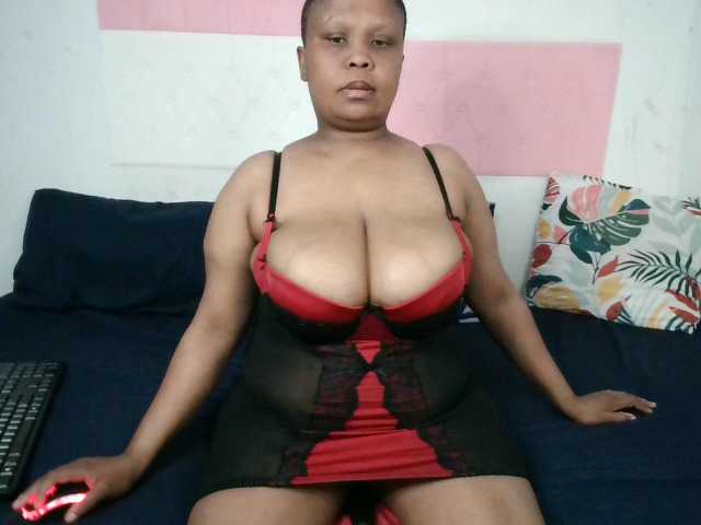 BIGTITTISXX