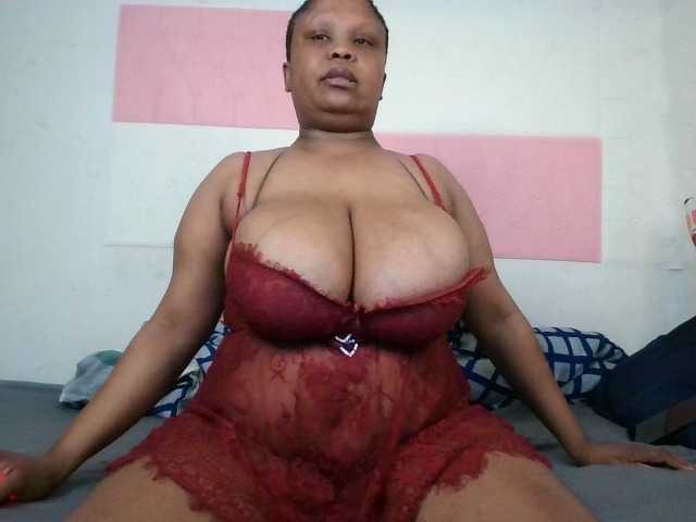 BIGTITTISXX