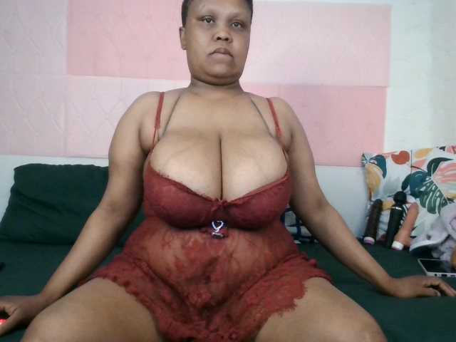 BIGTITTISXX
