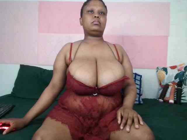 BIGTITTISXX