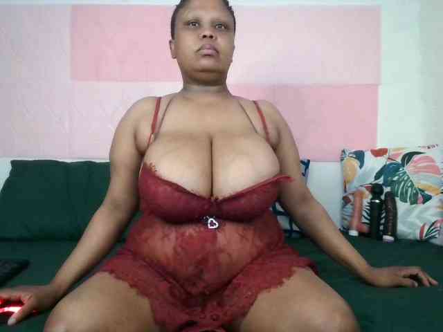 BIGTITTISXX