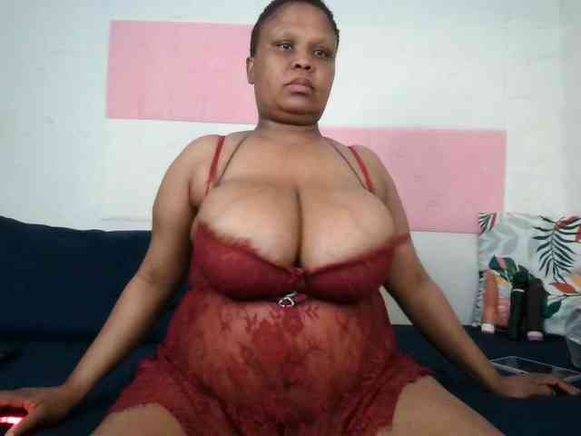 BIGTITTISXX