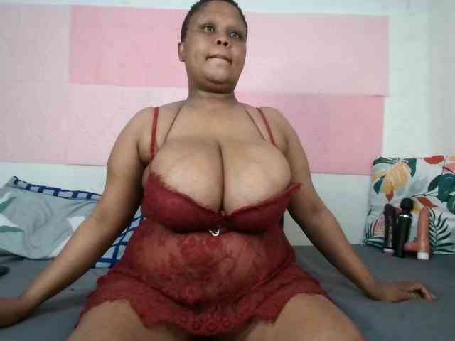 BIGTITTISXX