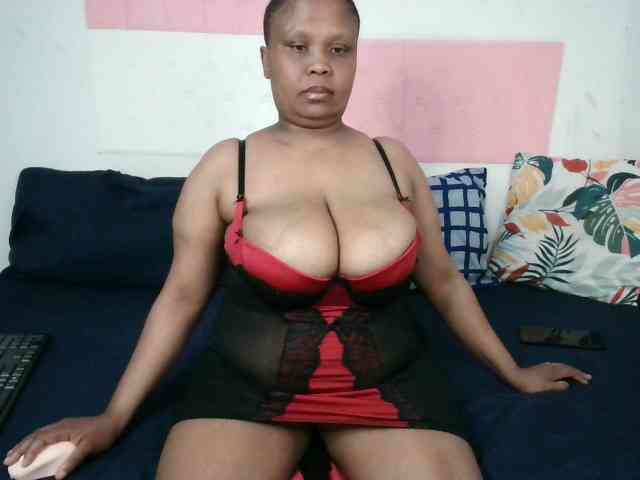 Modelo: BIGTITTISXX