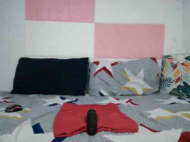 BIGTITTISXX webcam