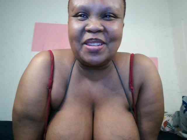 BIGTITTISXX