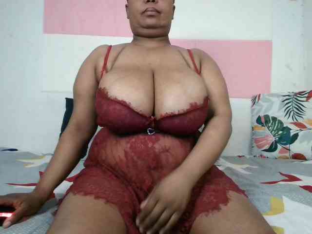 BIGTITTISXX