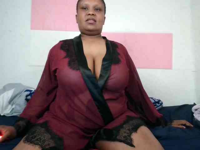BIGTITTISXX