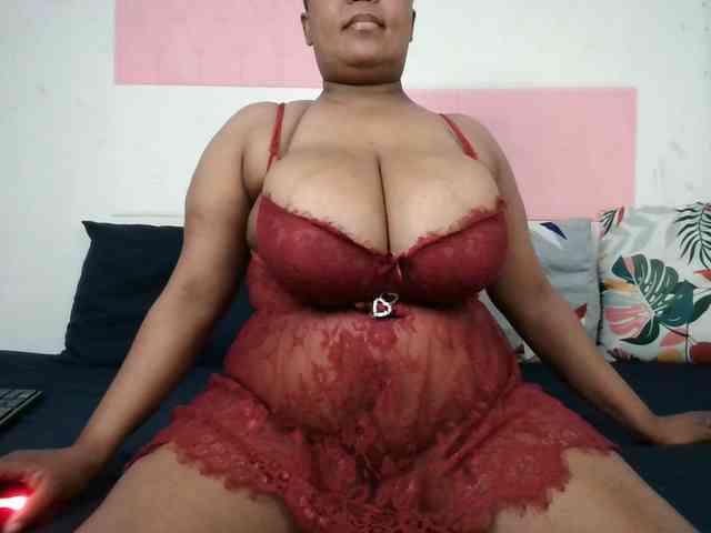 BIGTITTISXX