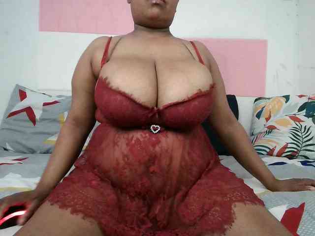 BIGTITTISXX BIGTITTISXX