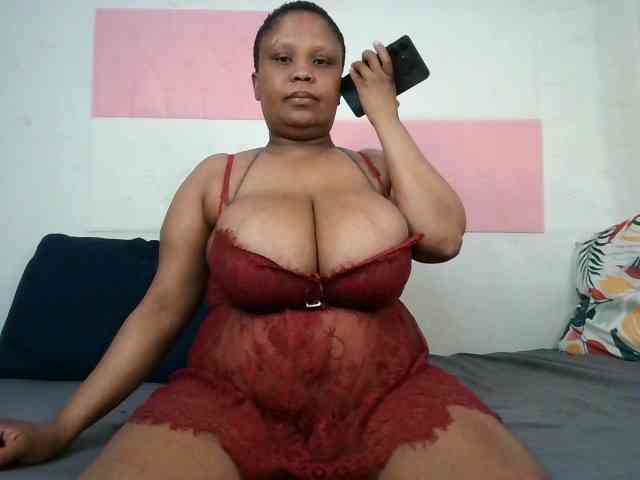 BIGTITTISXX