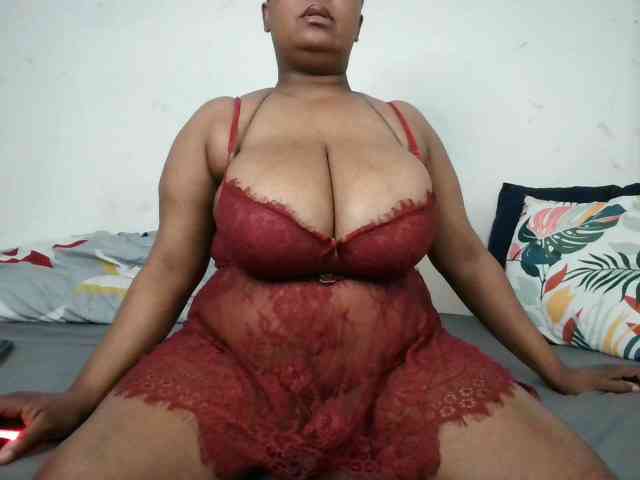 BIGTITTISXX
