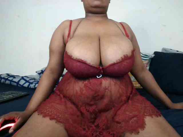 BIGTITTISXX