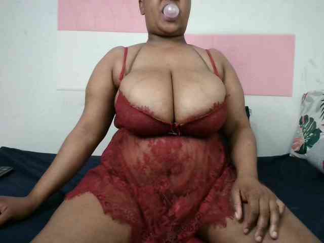 BIGTITTISXX