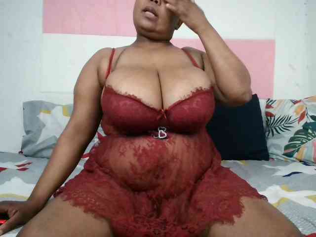 BIGTITTISXX