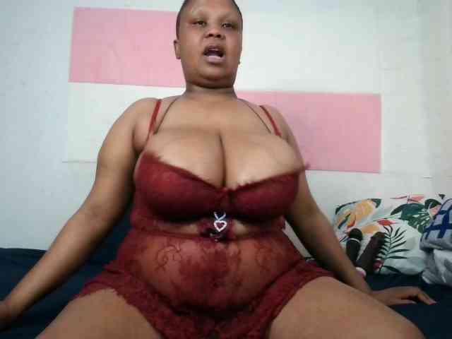 Model: BIGTITTISXX