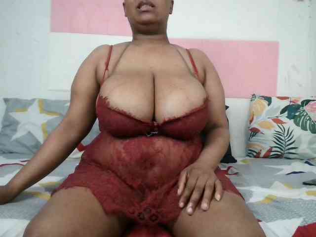 BIGTITTISXX