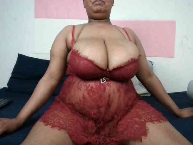 BIGTITTISXX