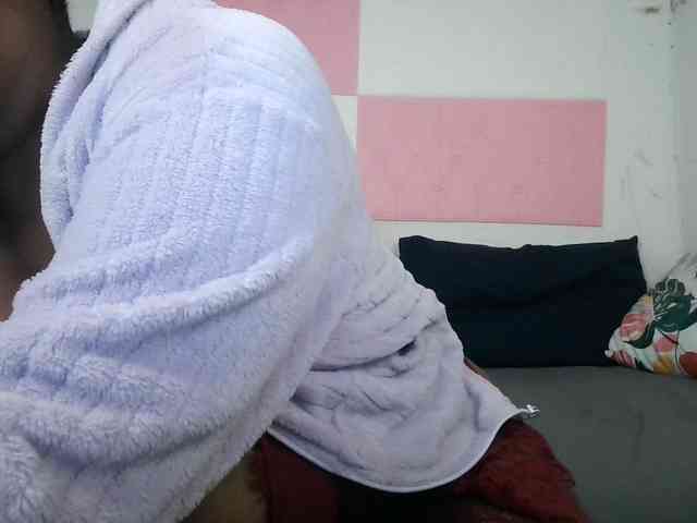 BIGTITTISXX BIGTITTISXX