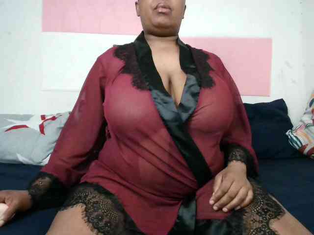 BIGTITTISXX