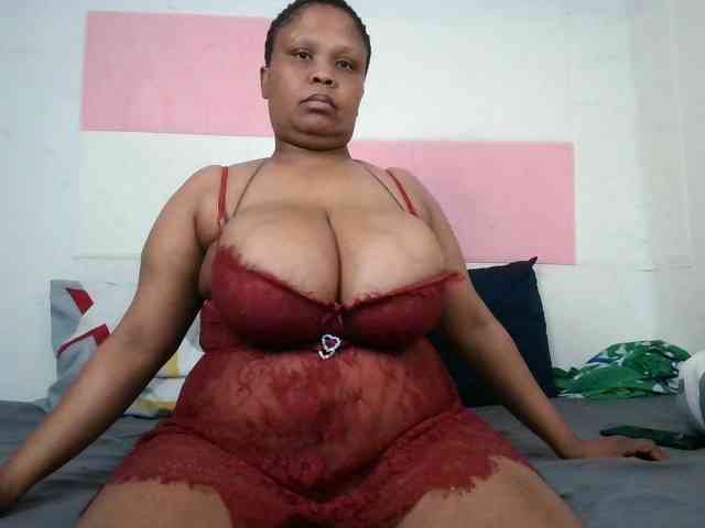 BIGTITTISXX