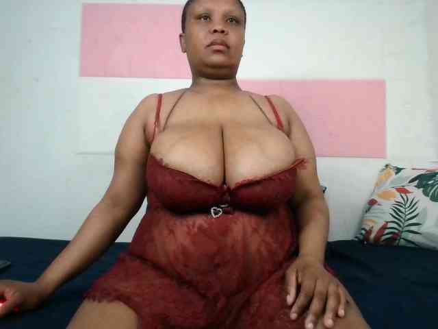 BIGTITTISXX BIGTITTISXX