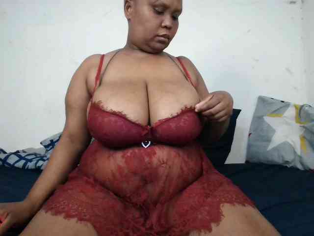 BIGTITTISXX