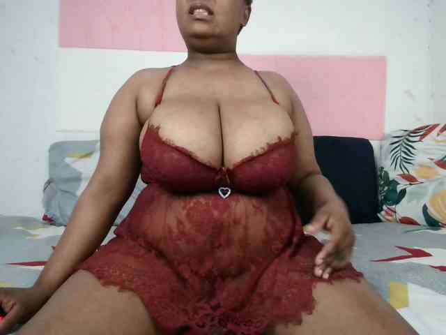 BIGTITTISXX BIGTITTISXX