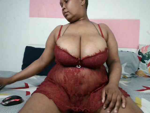 BIGTITTISXX