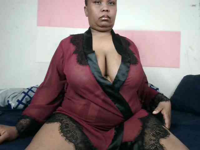 BIGTITTISXX BIGTITTISXX