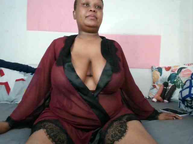BIGTITTISXX BIGTITTISXX