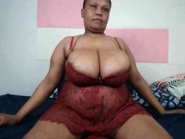 BIGTITTISXX