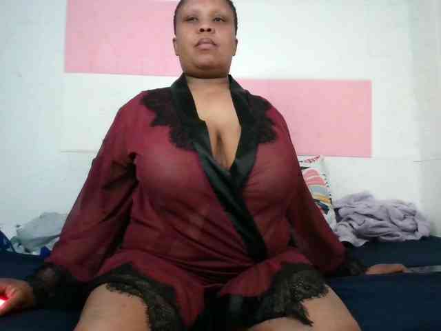 Model: BIGTITTISXX