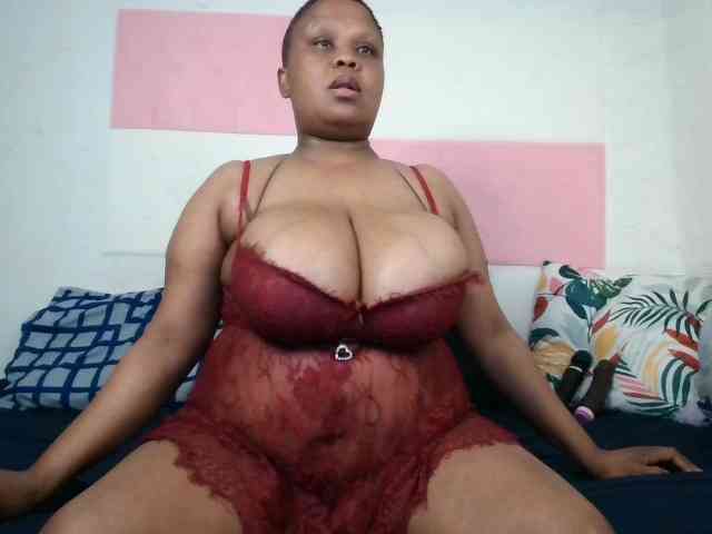 BIGTITTISXX