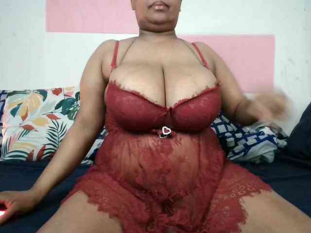 BIGTITTISXX