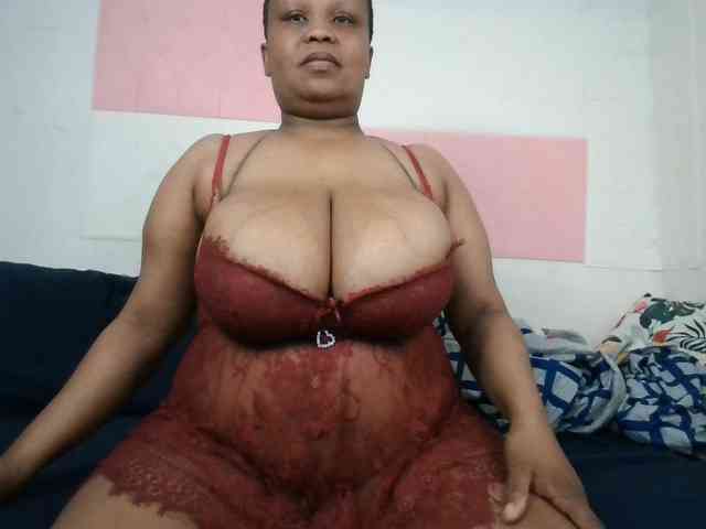 BIGTITTISXX webcam